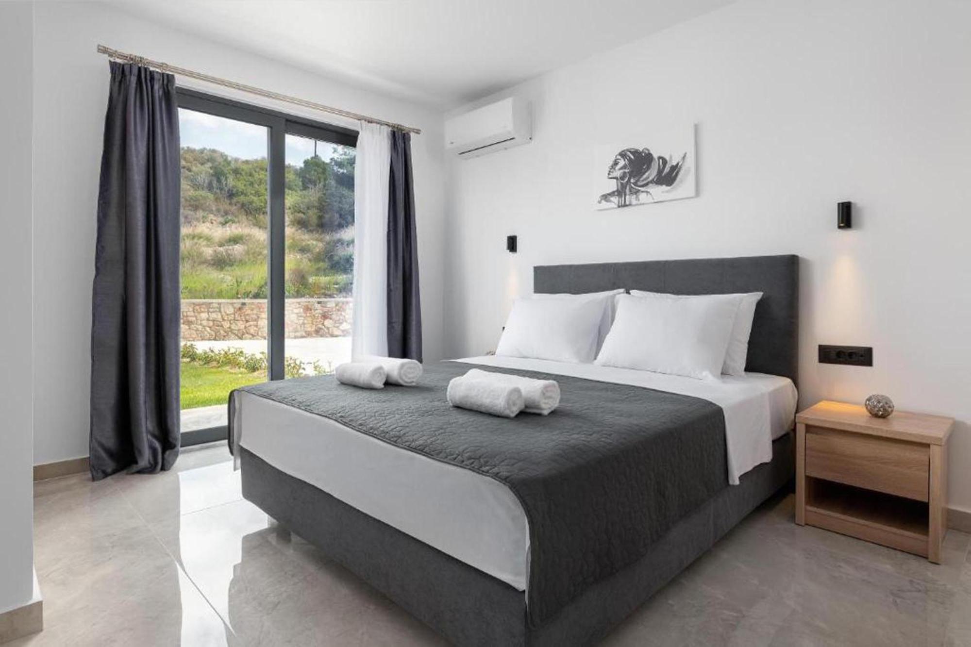 Aiora Luxury Villas Afantou Eksteriør billede