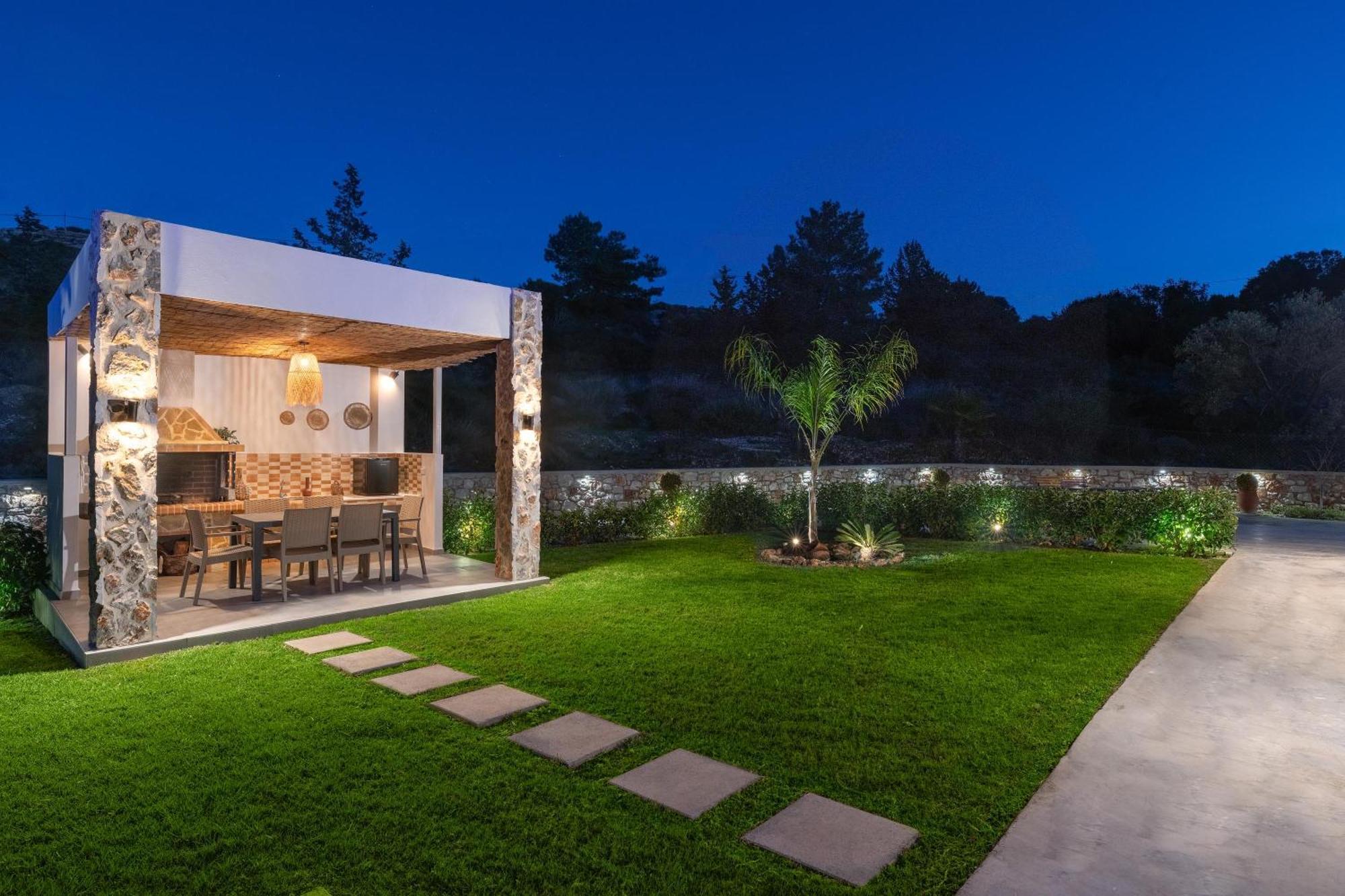 Aiora Luxury Villas Afantou Eksteriør billede
